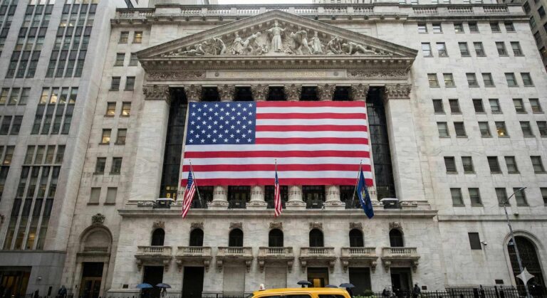 Image representing blog post S&P 500: The Winners and Losers of November 2025